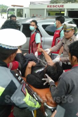 PJR Ditlantas Polda Riau Sigap Tangani Laka Lantas Ganda di Tol Permai, Satu Korban Meninggal Dunia