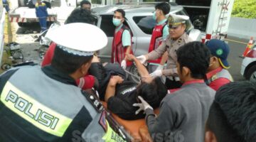 PJR Ditlantas Polda Riau Sigap Tangani Laka Lantas Ganda di Tol Permai, Satu Korban Meninggal Dunia