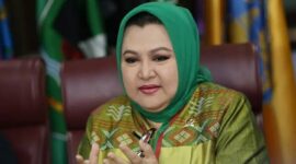 Penyanyi lawas Emilia Contessa dikabarkan meninggal