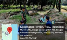 Dekatkan Diri dengan Warga, Babinsa Koramil 01/Rengat Jalin Komsos dengan Masyarakat