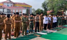 Ikhtiar Hadapi Karhutla, Pemkab Inhu dan Forkopimda Gelar Salat Duha serta Doa Bersama