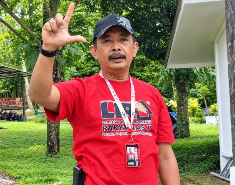 Bupati LIRA Kabupaten Inhu, Safari Prasetyo, SH