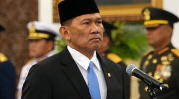 Prabowo Lantik Letjen TNI Kristomei Sianturi sebagai Kepala BNPB Gantikan Letjen TNI Suharyanto